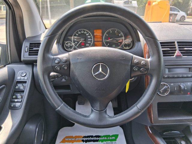 MERCEDES-BENZ A 150 Elegance