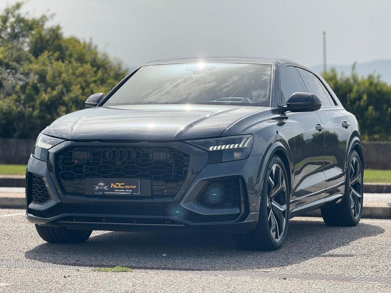 Audi Q8 RS TFSI V8 quattro tiptronic
