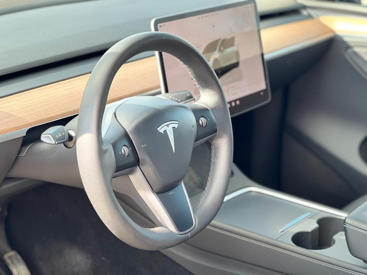 Tesla Model Y Performance AWD
