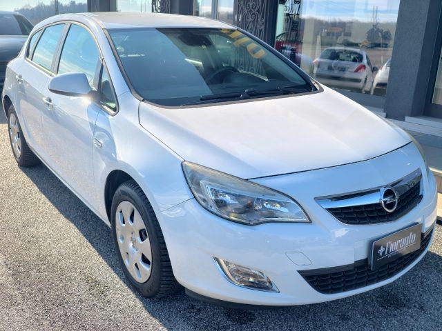 OPEL Astra 1.4 100CV 5 porte Cosmo