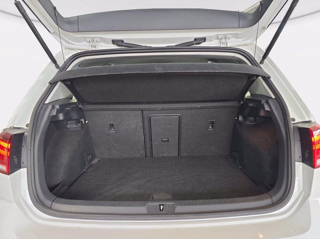 VOLKSWAGEN Golf 5p 1.5 tgi business 130cv dsg del 2020