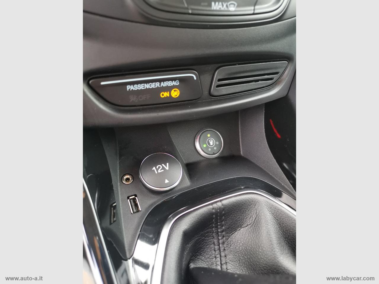 FORD B-Max 1.4 90 CV GPL Business Titanium