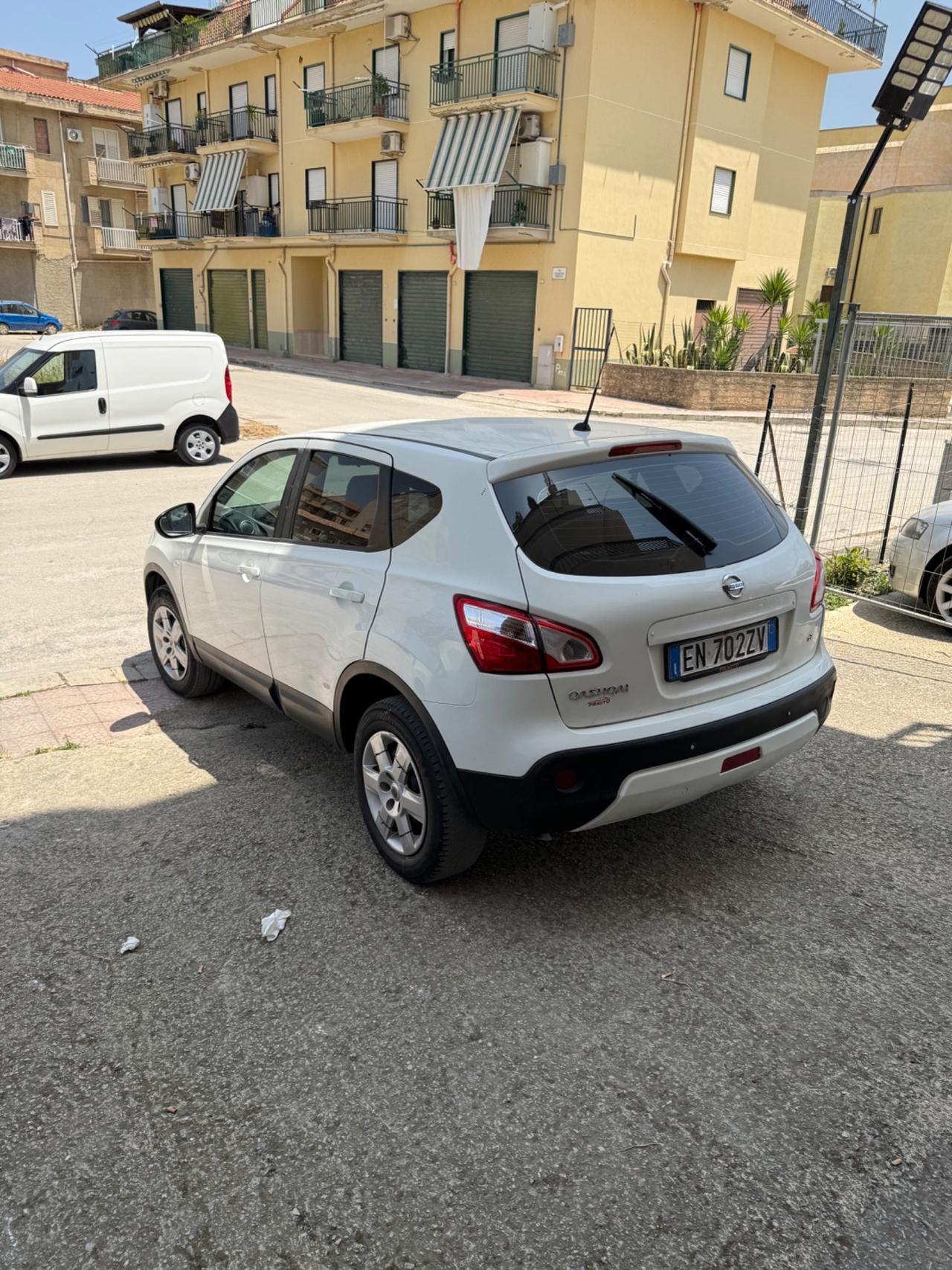 Nissan Qashqai Qashqai+2 1.5 dCi DPF n-tec