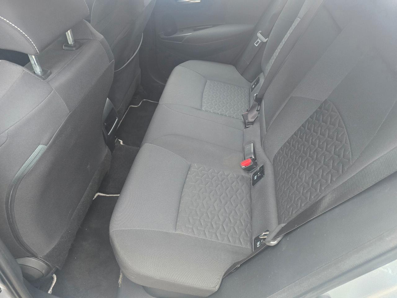 Toyota Corolla 1.8 Hybrid Style