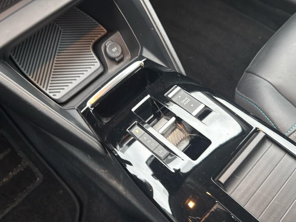 Citroen C4 1.2 PureTech Plus EAT