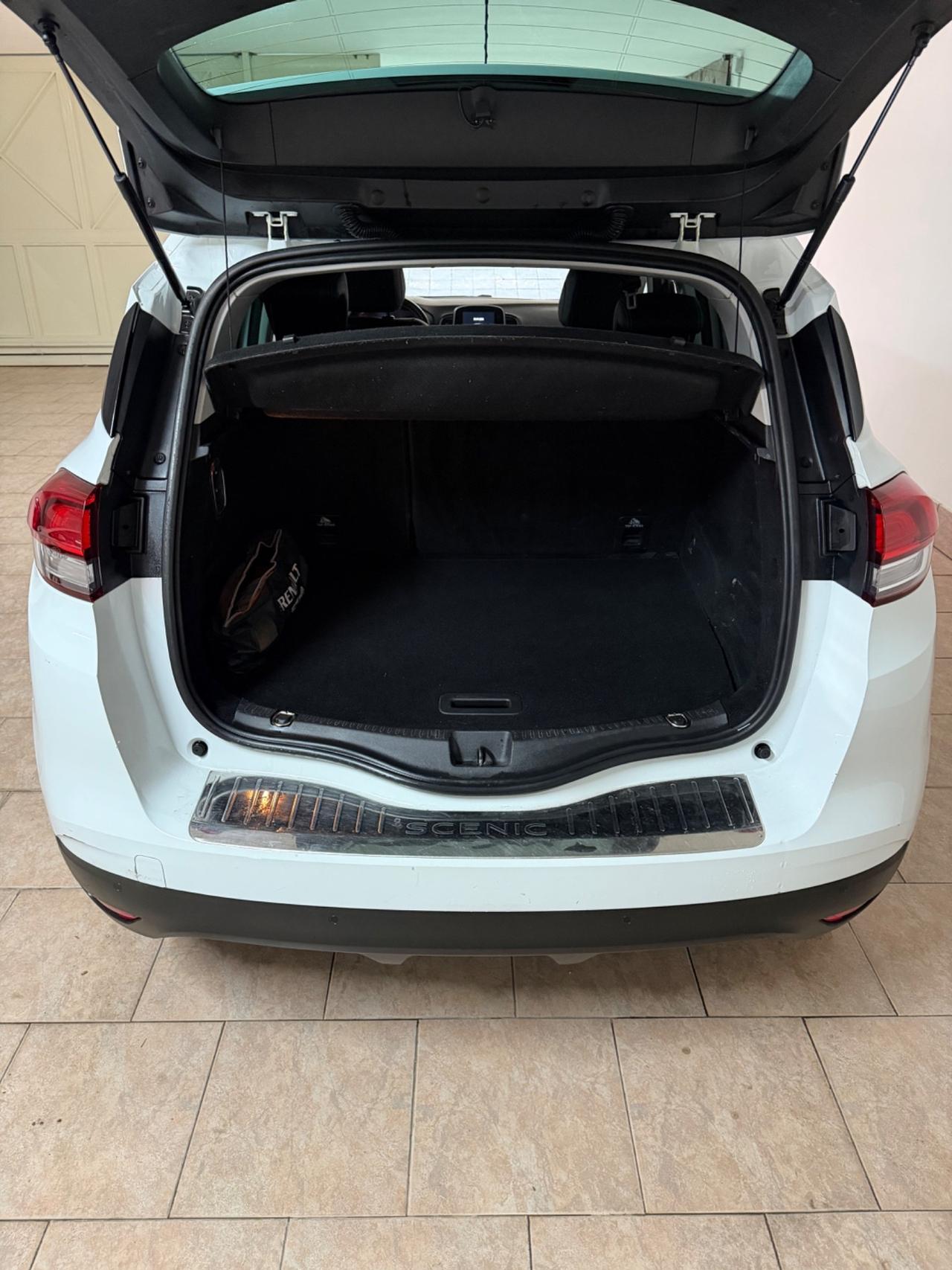 Renault Scenic Scénic dCi 8V 110 CV Energy Bose