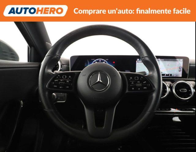 MERCEDES-BENZ A 180 d Automatic Executive