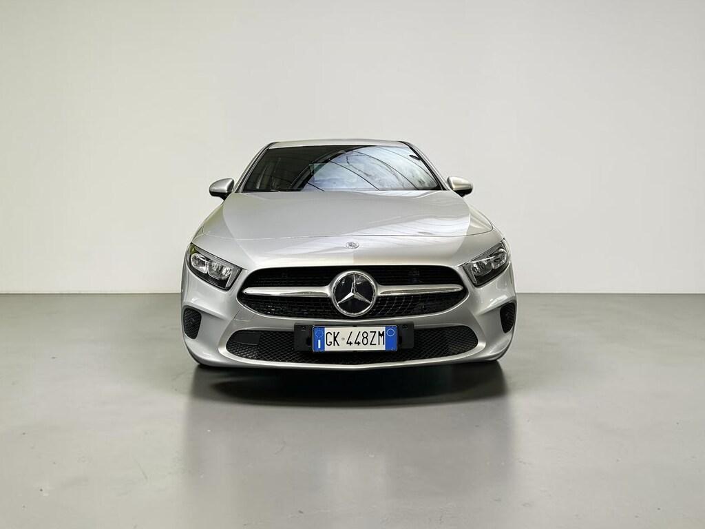 Mercedes Classe A 180 180 D Business 8G-DCT