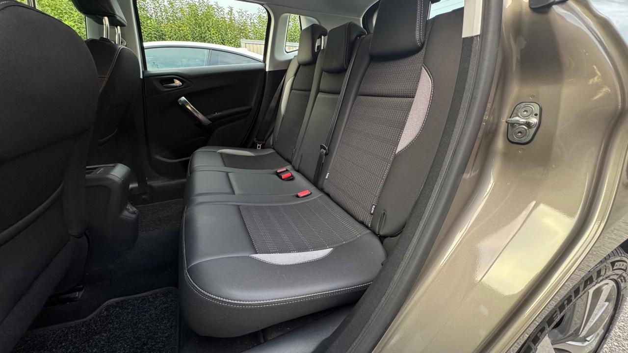 Peugeot 2008 110 Automatico 64500