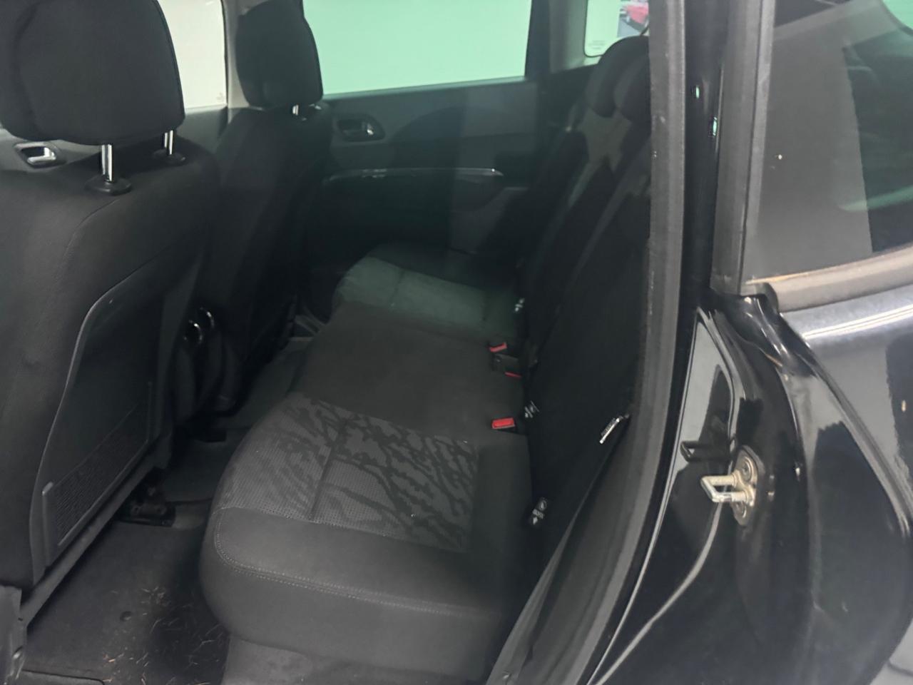 Peugeot 3008 1.6 HDi 112CV Active