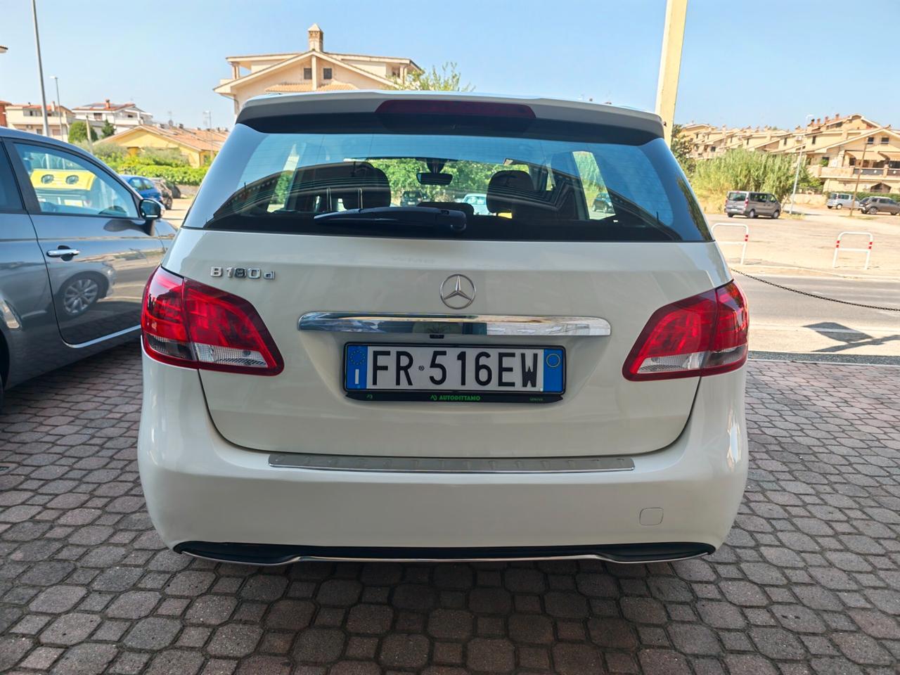 Mercedes-benz A 180 d Premium