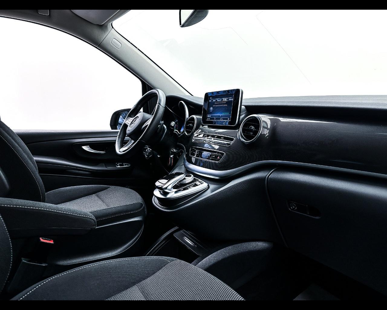 Mercedes-Benz Classe V (W447) - V 200 d Automatic 4Matic Executive Compact