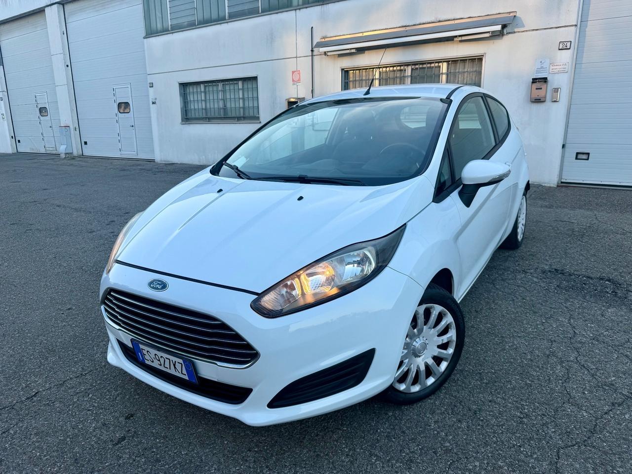 Ford Fiesta 3porte 1.0benz 2013 122.000km per neopatentati