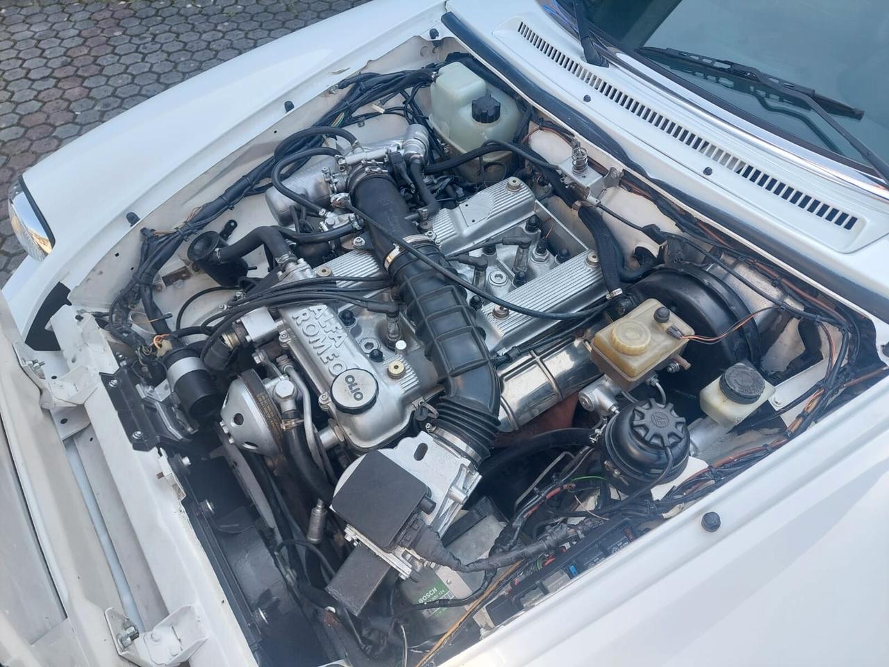 Alfa Romeo Spider quarta serie con motore 2.0