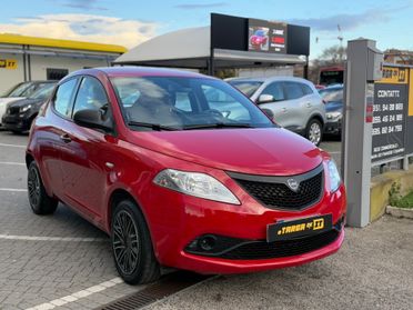 Lancia Ypsilon 1.0 FireFly Hybrid Ecochic Silver GARANTITA