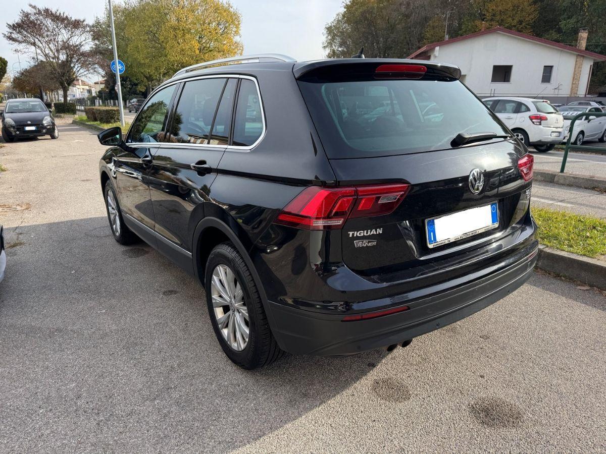 VOLKSWAGEN - Tiguan - 2.0 TDI 4MOTION Business BMT #TAGLIANDICERTIFICATI