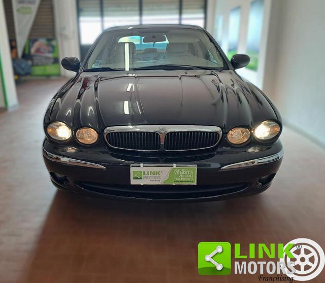 JAGUAR X-Type 4WD 2.5 V6 24V cat