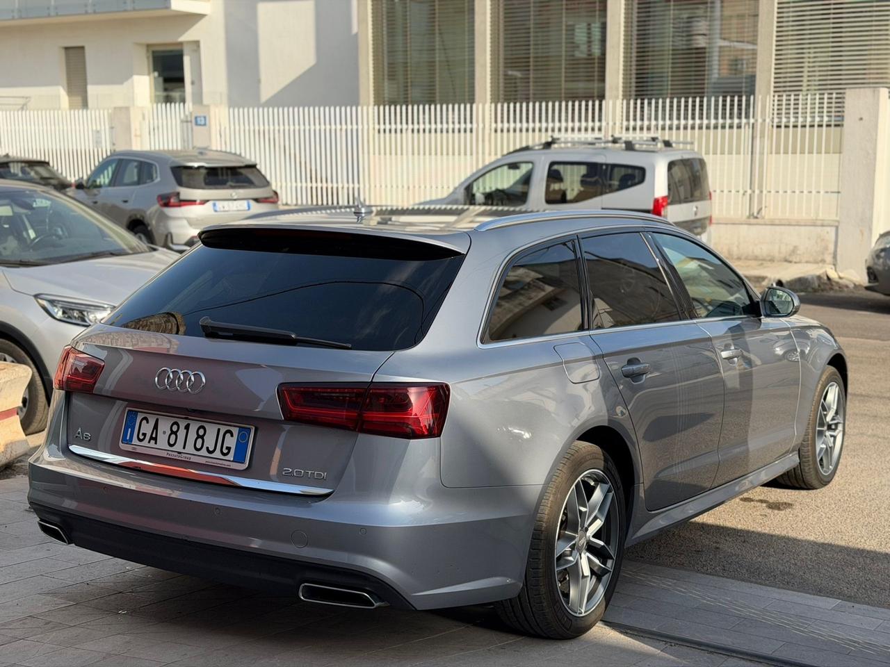 Audi A6 Avant 2.0 TDI 190 CV ultra S tronic-2017 LED/NAVI/18"