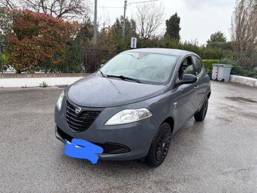 Lancia Ypsilon Metano Ecochic Elefantino