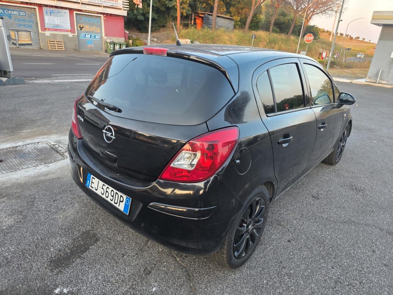 Opel Corsa 1.2 85CV 5 porte GPL euro5