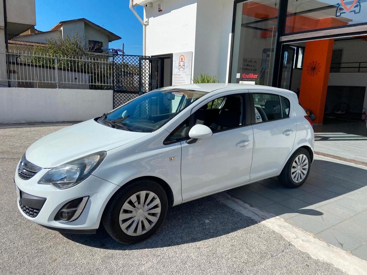 Opel Corsa 1.2 85CV 5 porte GPL