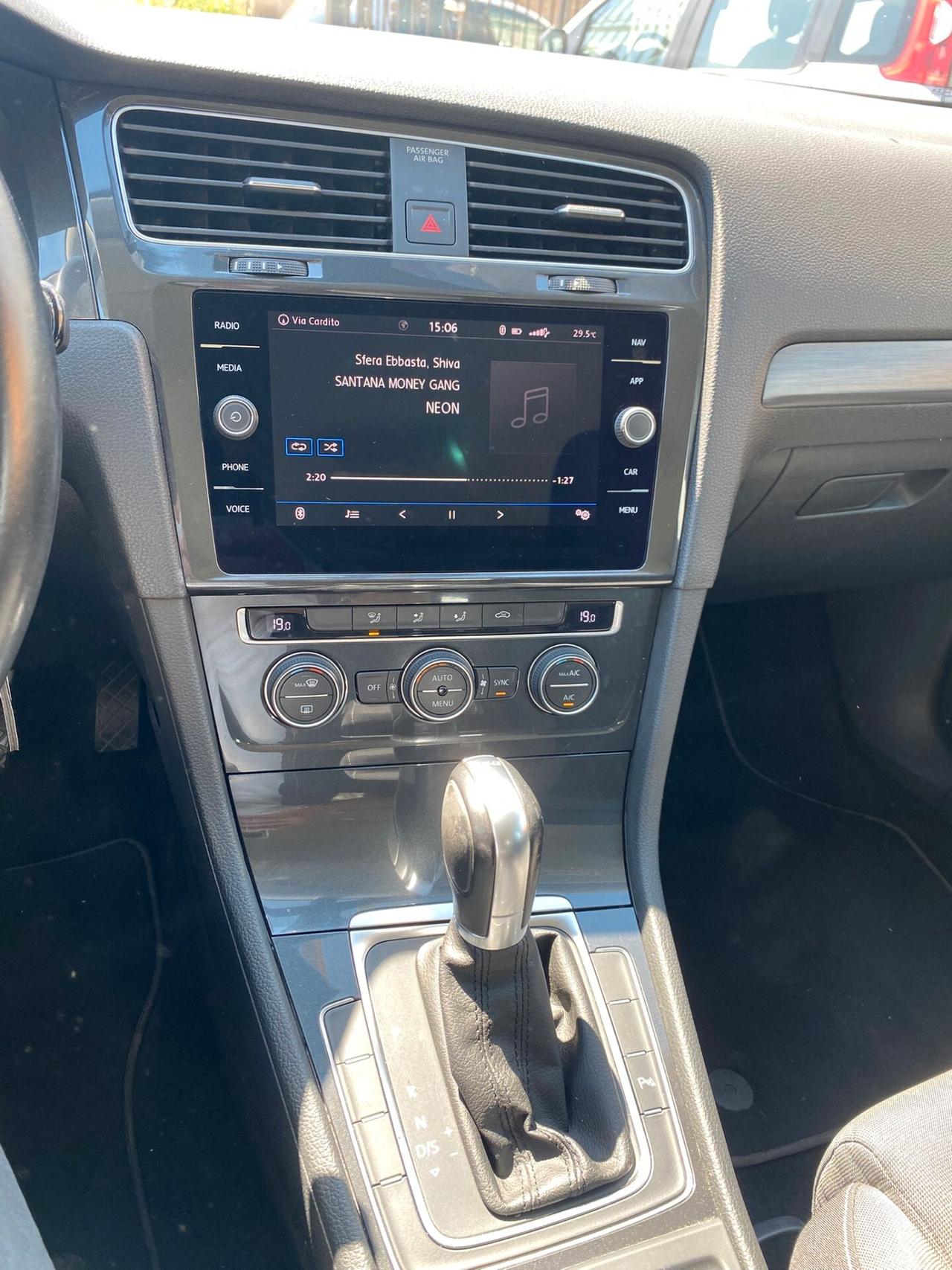 Volkswagen Golf 1.6 TDI 115CV DSG ok neop.