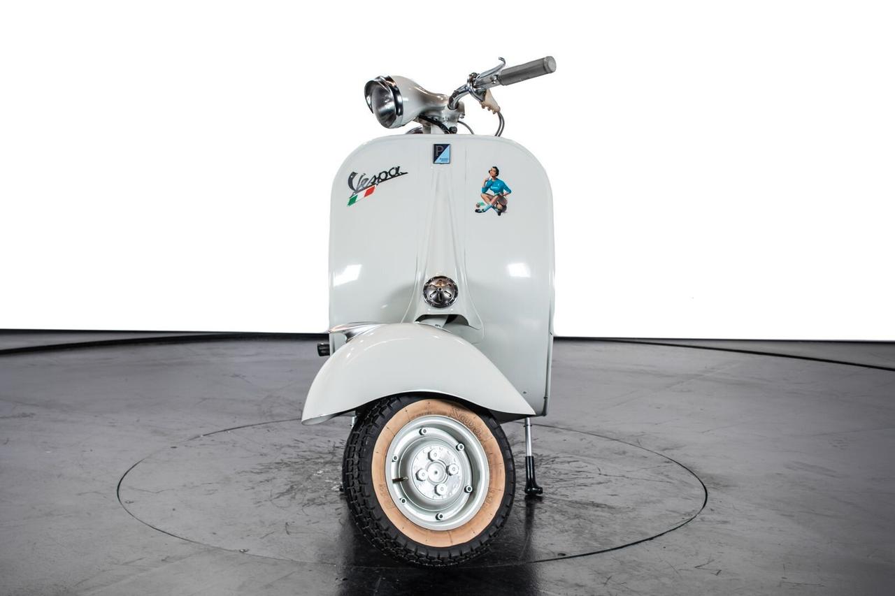 Piaggio Vespa 150 Struzzo (RESTURATA)