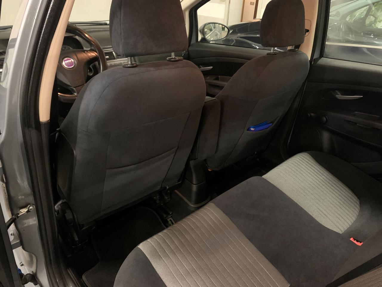 Fiat Grande Punto 1.3 MJT 75 CV 5 porte Dynamic