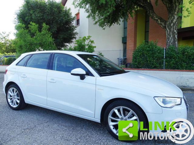 AUDI A3 SPB 1.4 TFSI S tronic g-tron Ambition *UNIPRO*