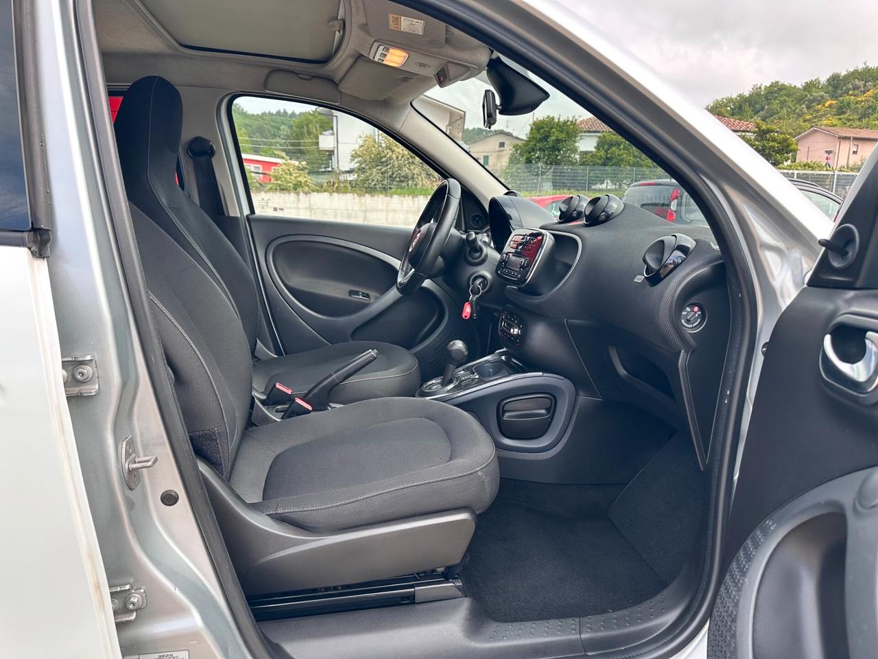 Smart ForFour 1.0 Passion AUTOMATICA + TETTO