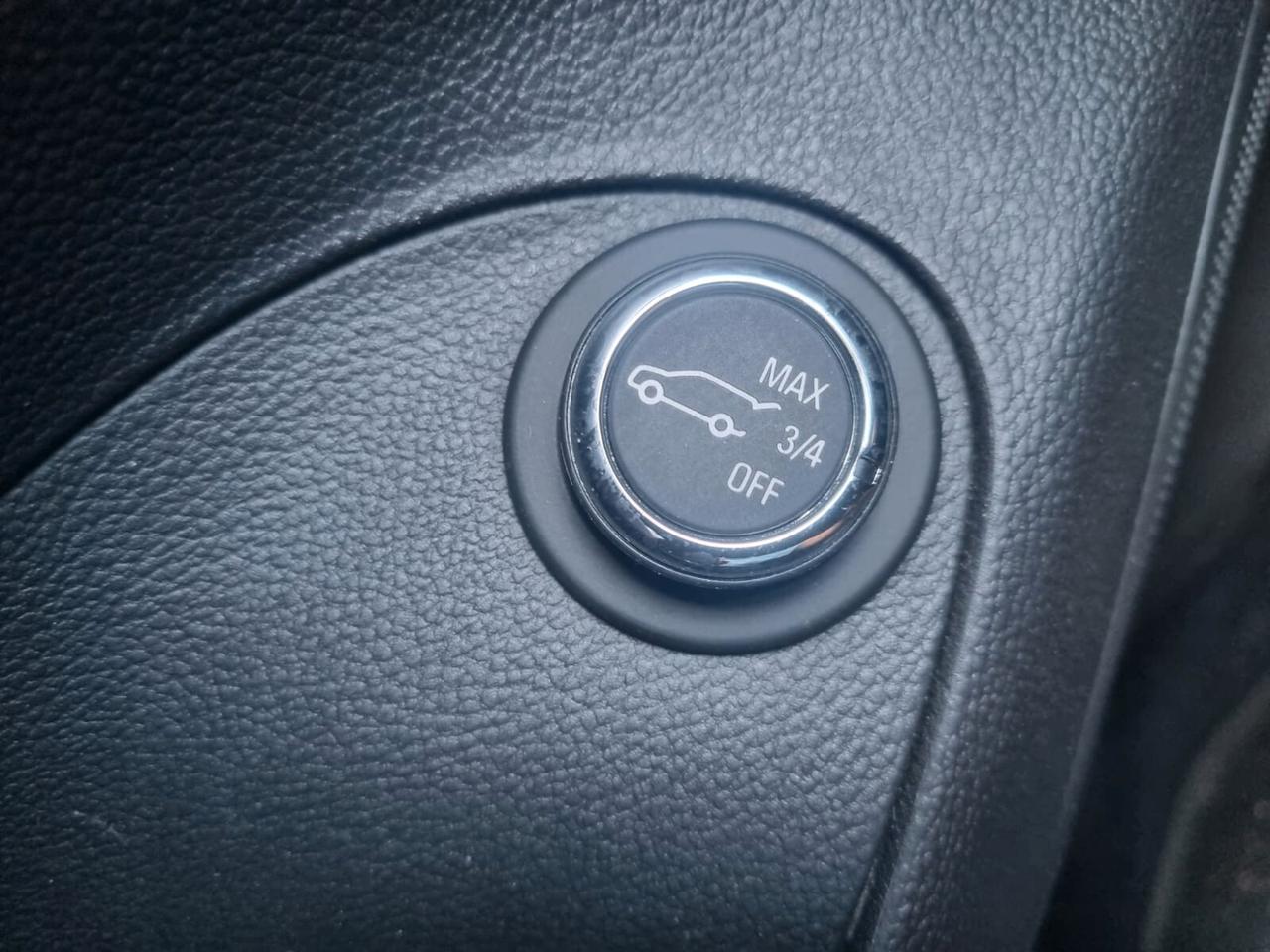 Opel Astra 1.6 CDTi 136CV aut. Sports Tourer Business