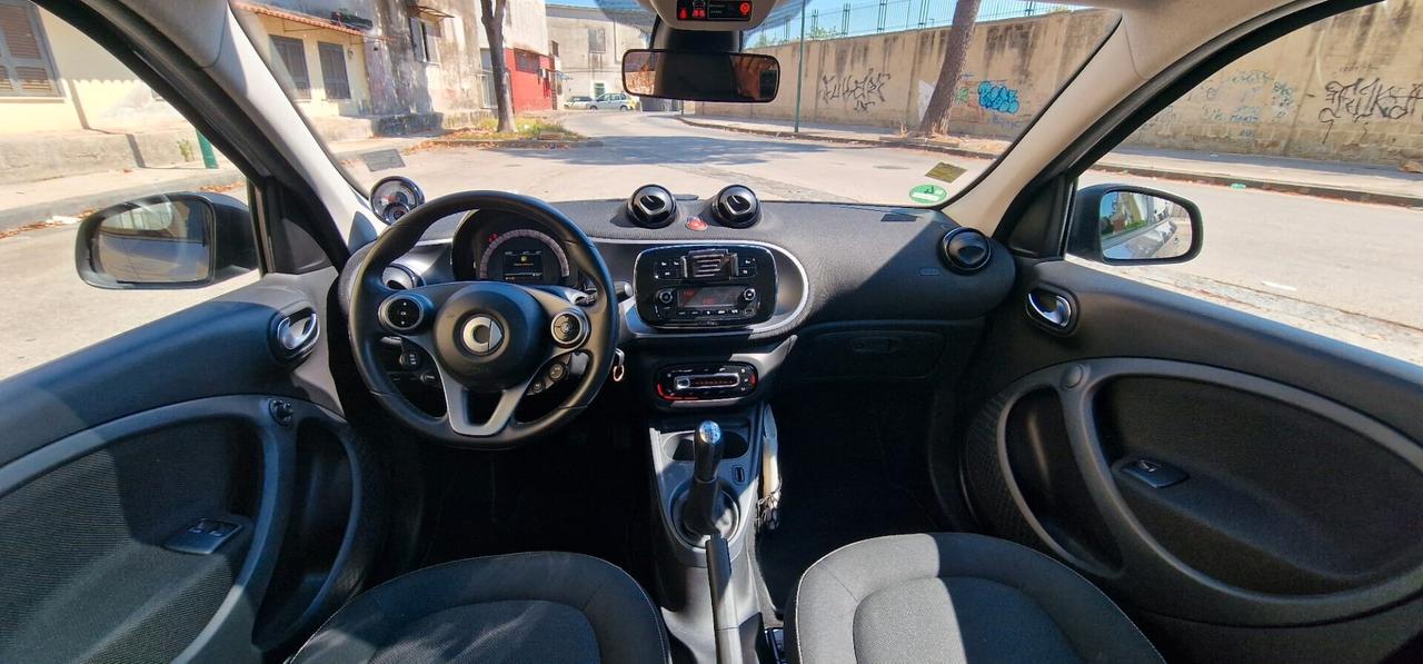Smart ForFour 1.0 Benzina 70CV Passion