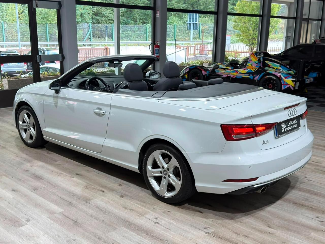 AUDI A3 CABRIO 1.6TDI 116CV SPORT 2018 LED/SENSORI