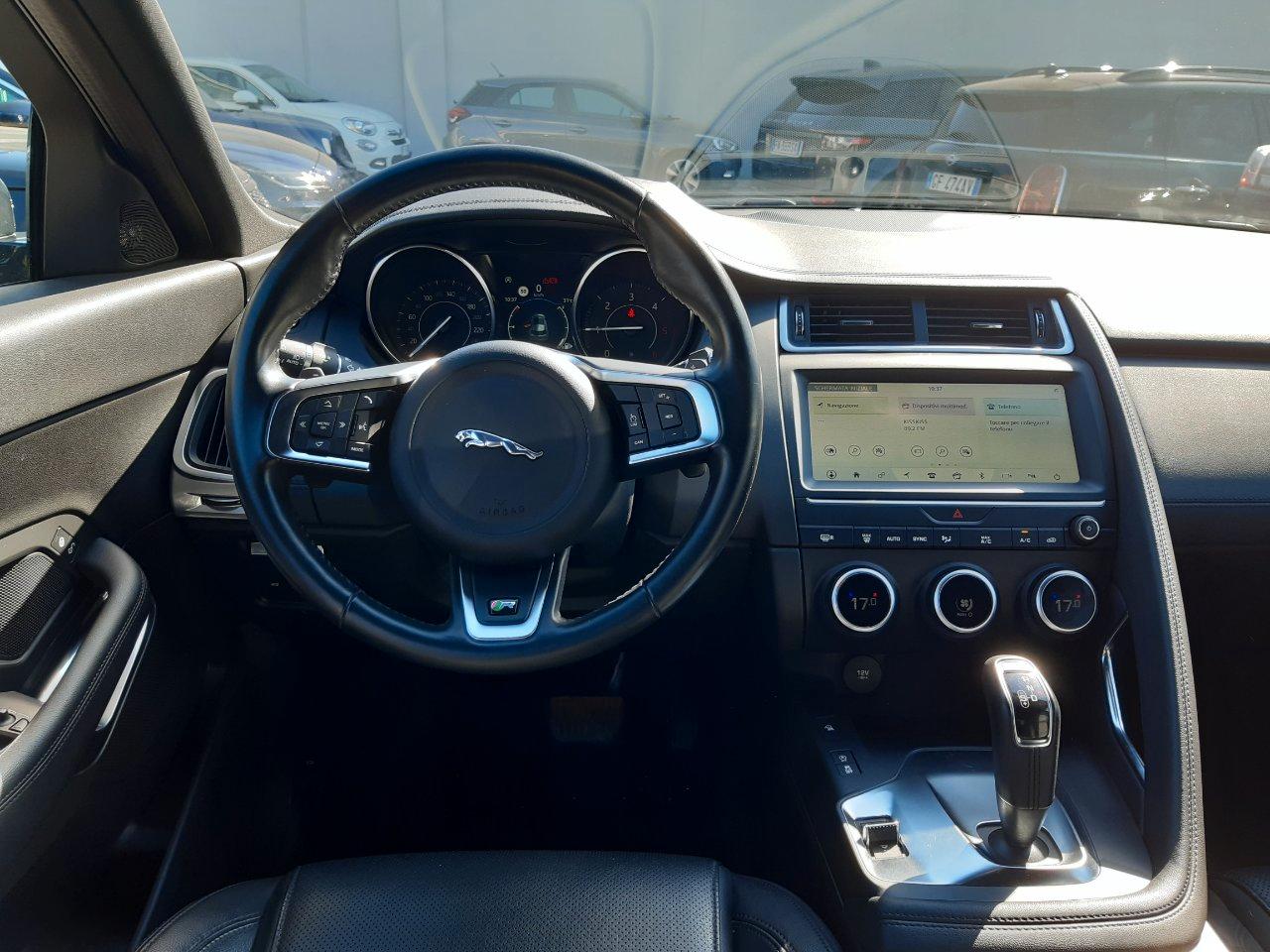 Jaguar E-Pace 2.0d i4 R-Dynamic HSE awd 150cv auto my19