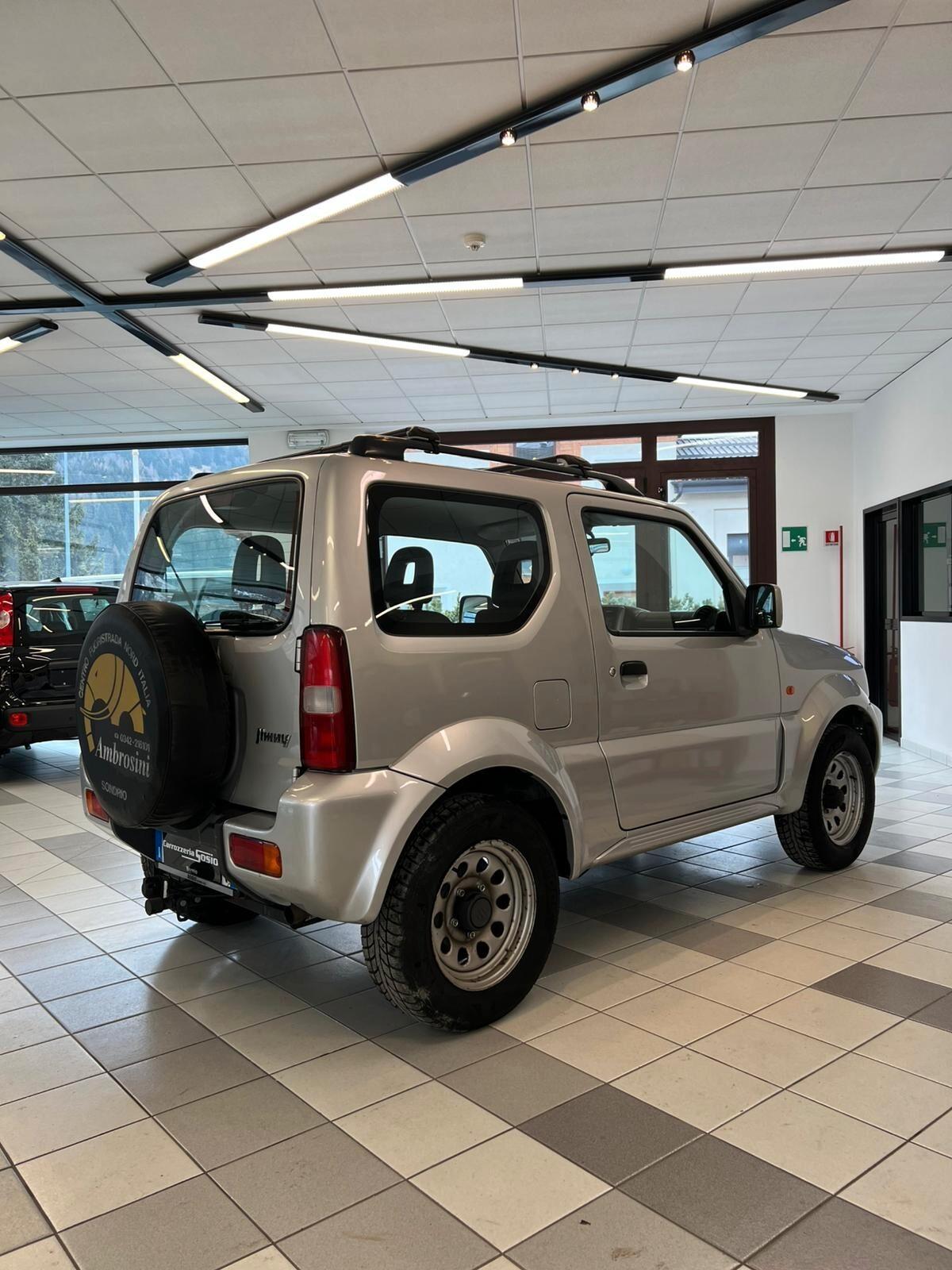Suzuki Jimny 1.3i 16V cat 4WD JLX