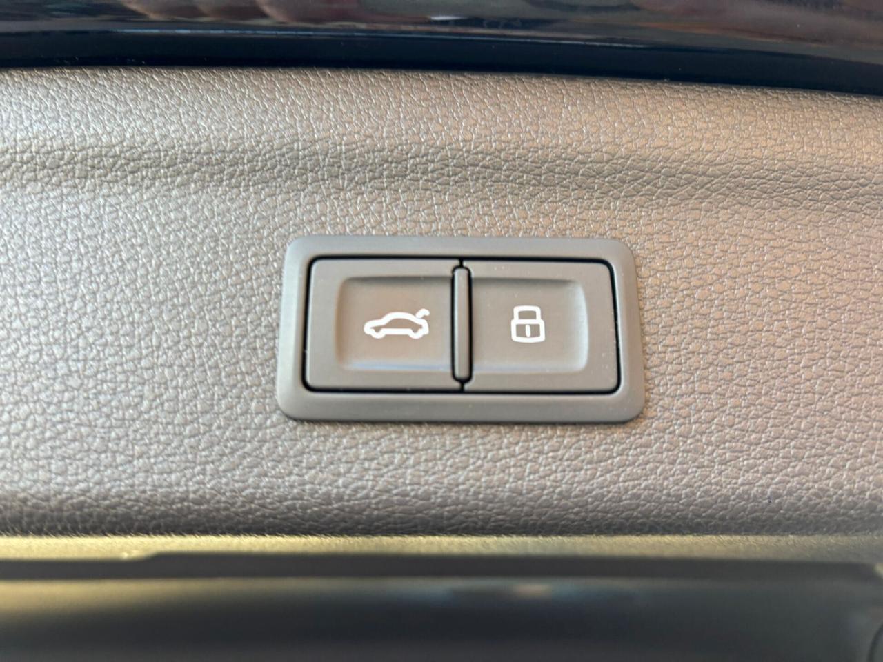 Audi Q3 35 TDI S tronic sport'/