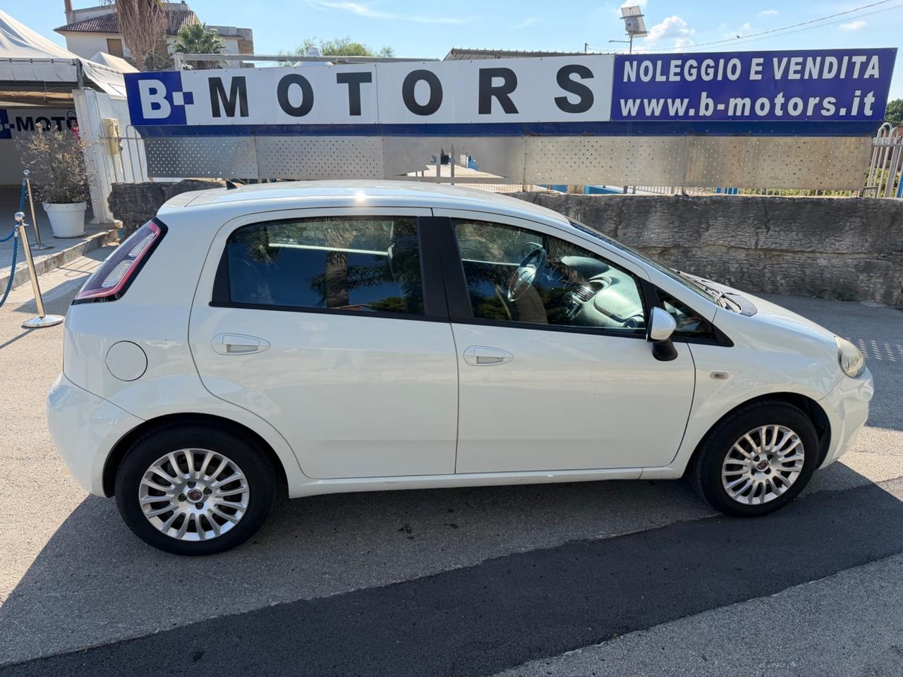 Fiat Punto 1.2 8V 5 porte Street