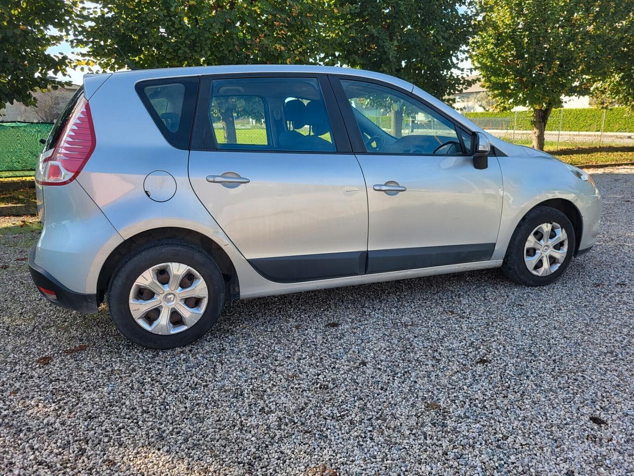 Renault Scenic Scénic X-Mod 1.5 dCi 105CV Confort