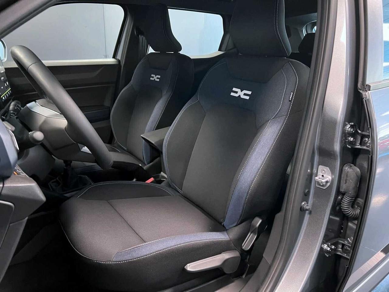 DACIA DUSTER TCE 130 CV MHEV 4x4 EXPRESSION KM0