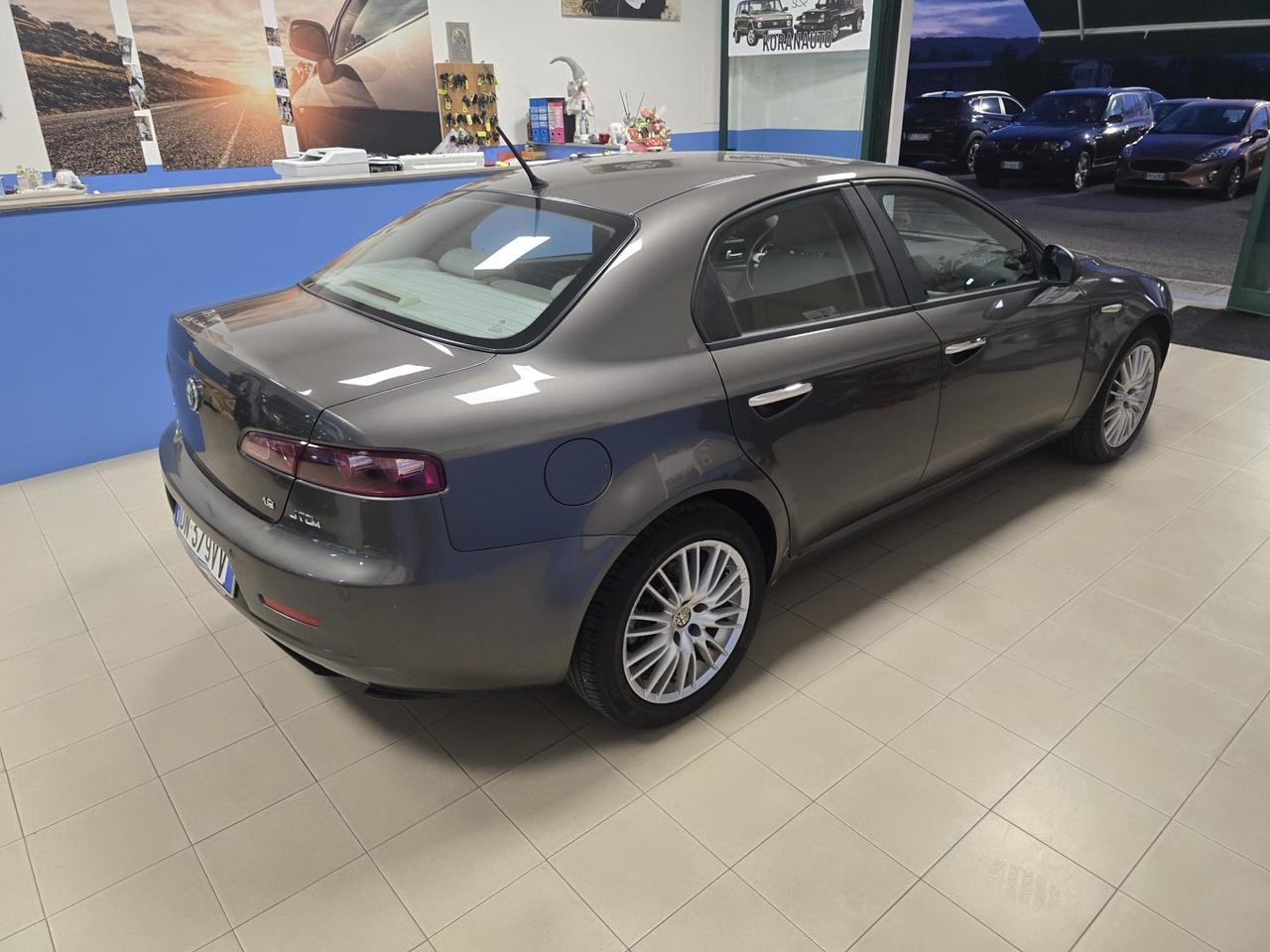 Alfa Romeo 159 1.9 JTDm Distinctive