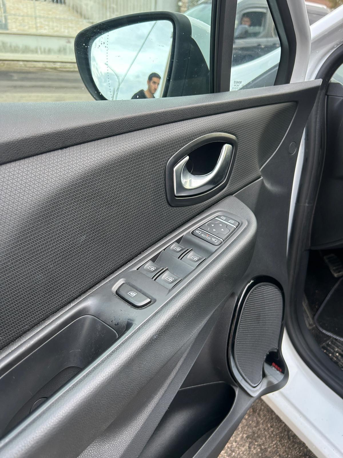 Renault Clio Sporter Energy Zen-2017 LED/NAVI/16"