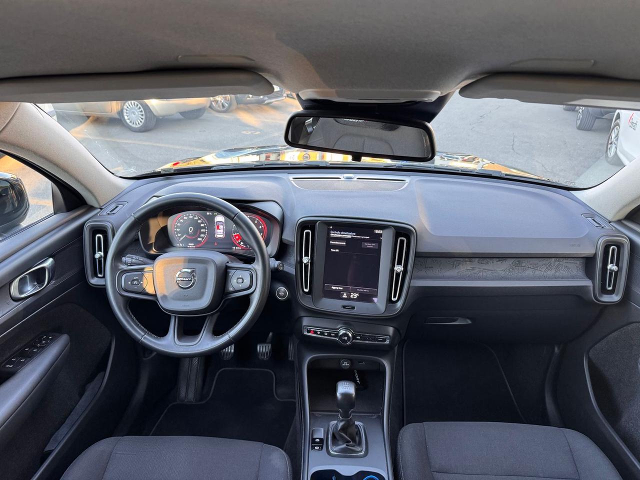 Volvo XC40 Essential T2 #50070