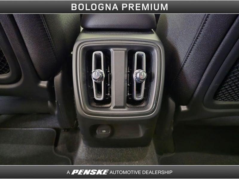 Volvo XC40 XC40 T2 Geartronic Momentum N1