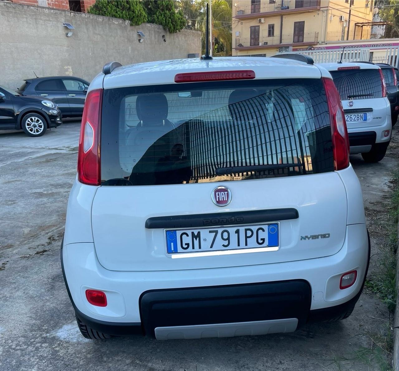 Fiat Panda 1.0 FireFly S&S Hybrid Garmin