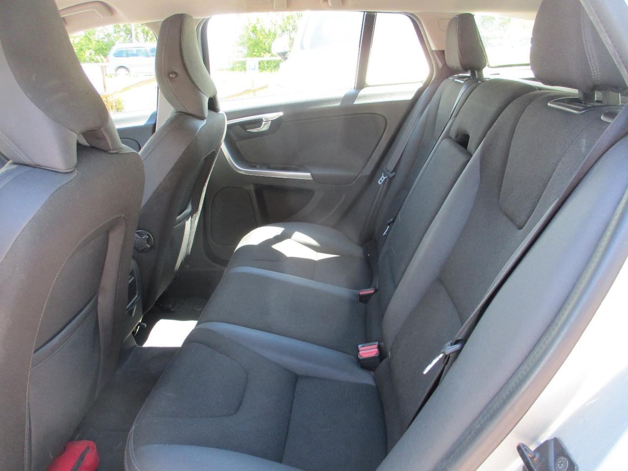 Volvo V60 2.0 d3 Summum geartronic