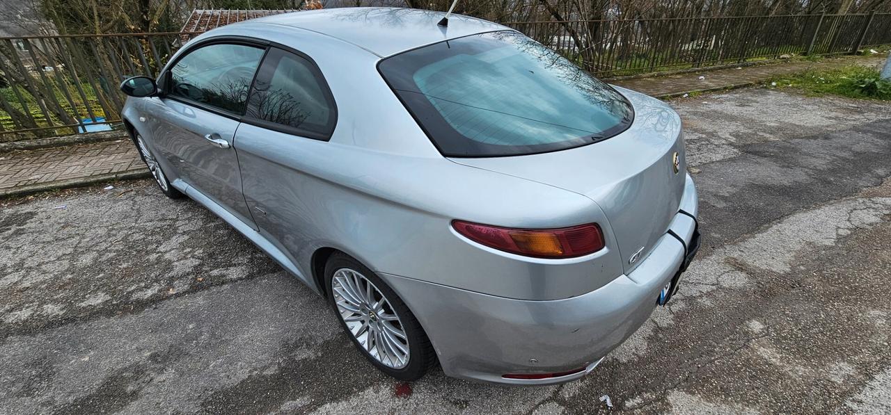 Alfa Romeo GT 1.9 MJT 16V Progression