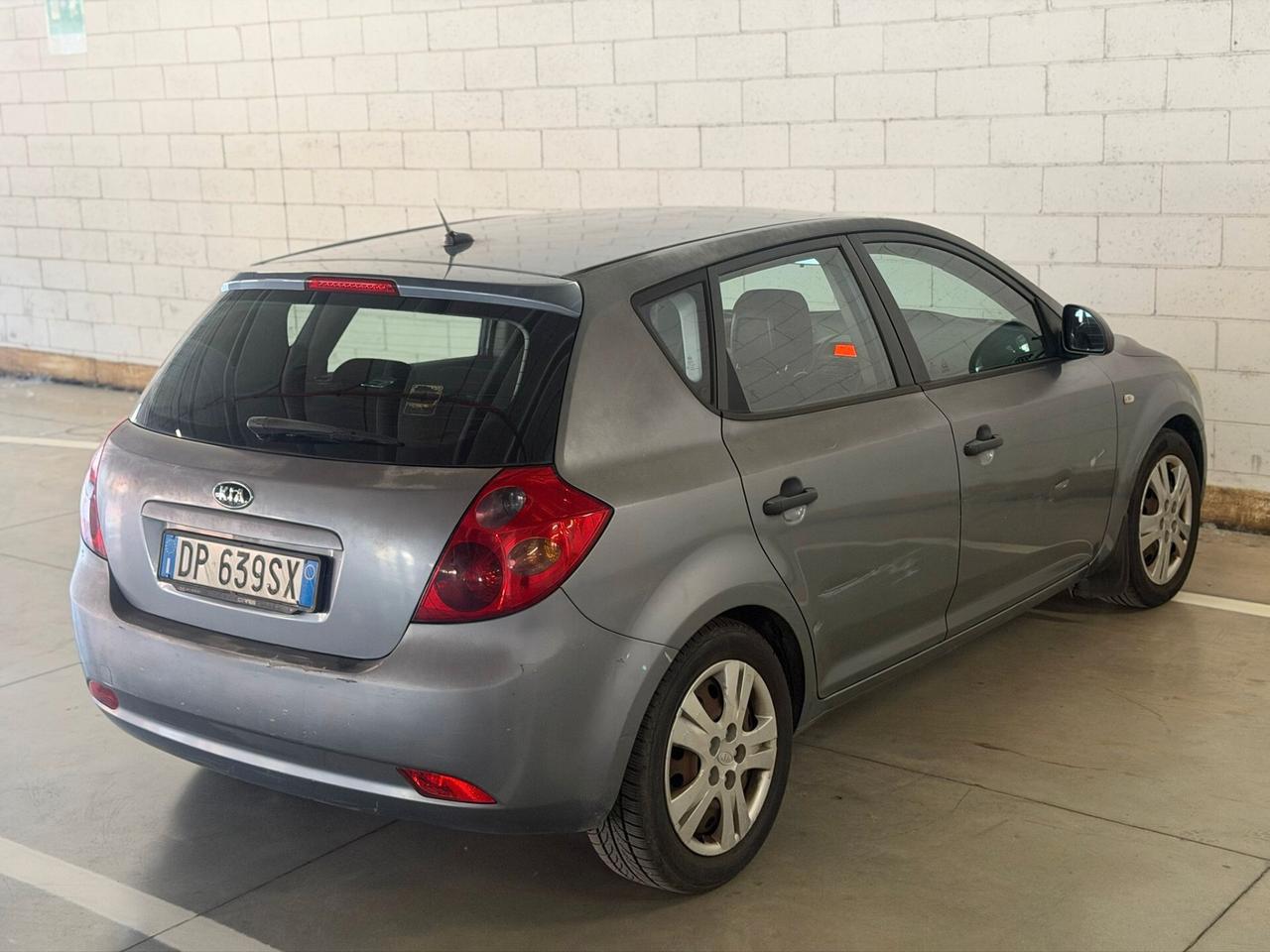 Kia Ceed cee'd 1.6 CRDi VGT 90CV 5p. LX