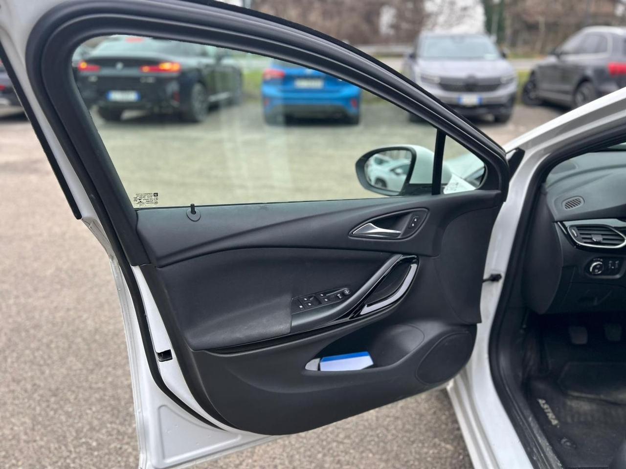 Opel Astra Innovation 1.4 Turbo Ecotec #8398