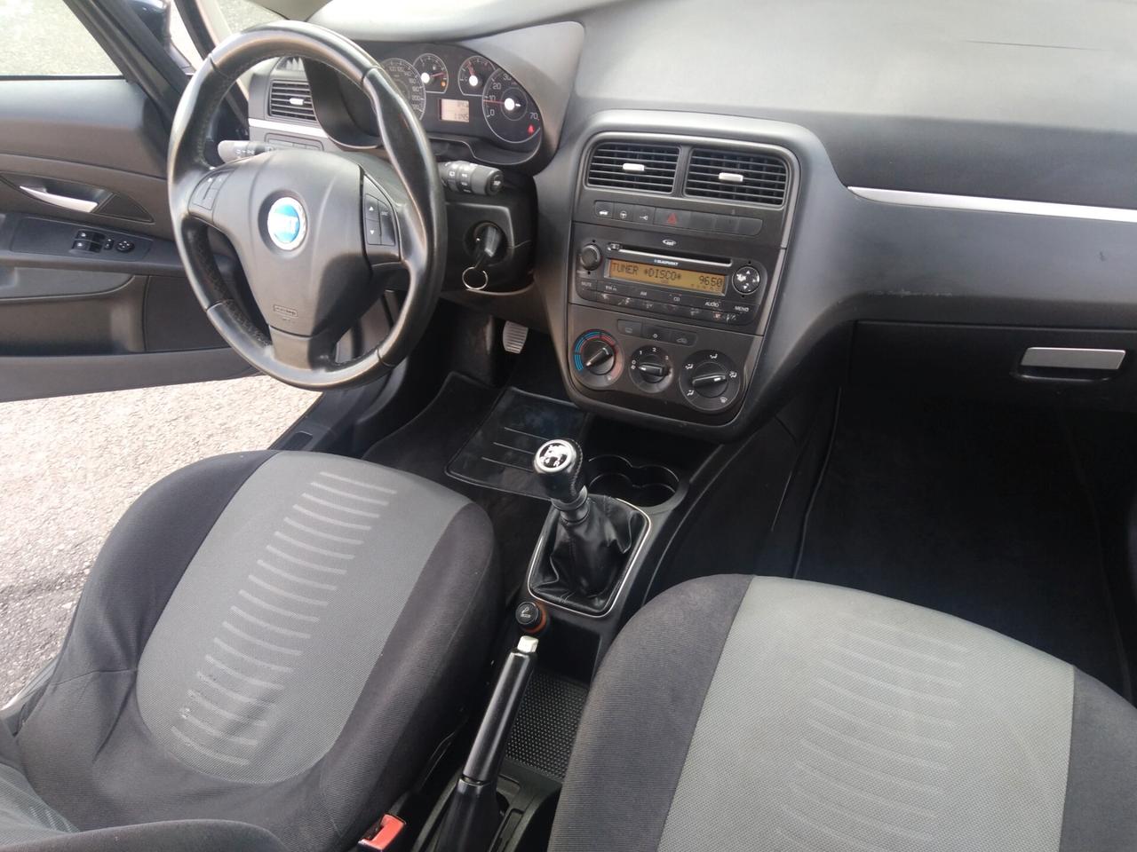 Fiat Grande Punto 1.2 65cv 3 porte Dynamic x neopatentati