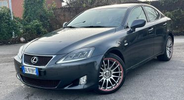 Lexus IS 220d MC Sport